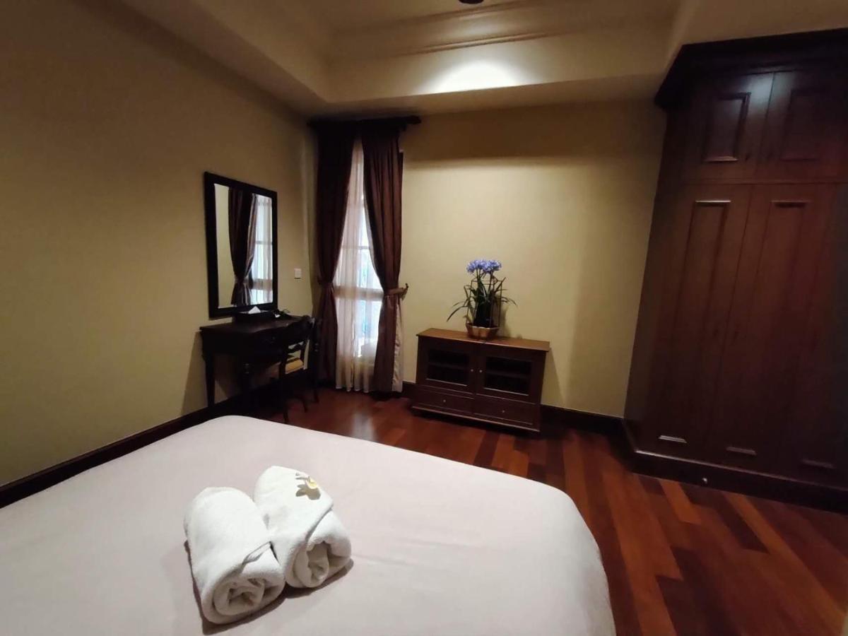 Casa Del Rio Residences Malacca Esterno foto