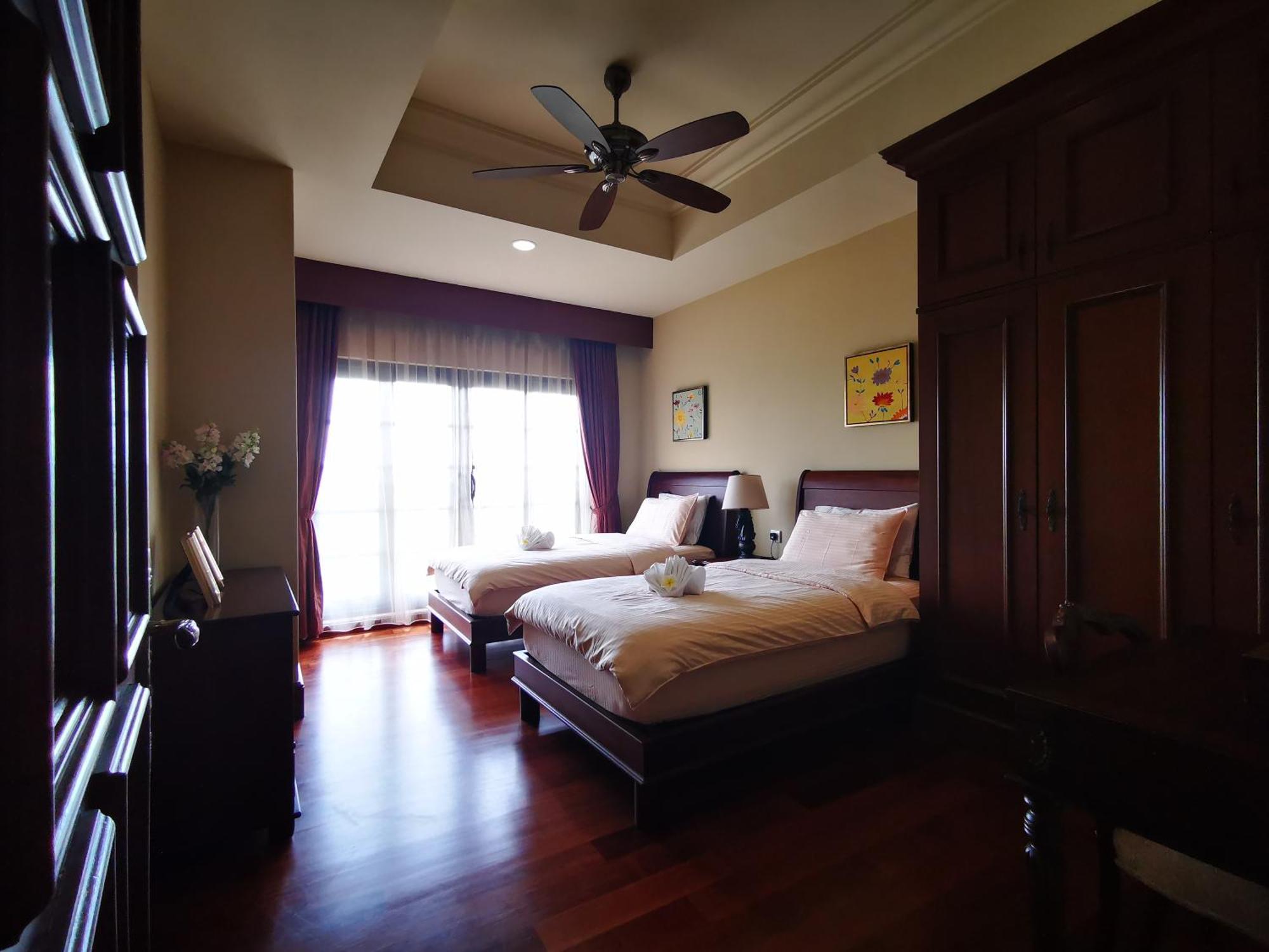 Casa Del Rio Residences Malacca Esterno foto